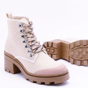 Contrast Tan Hiker Lace Up Boots